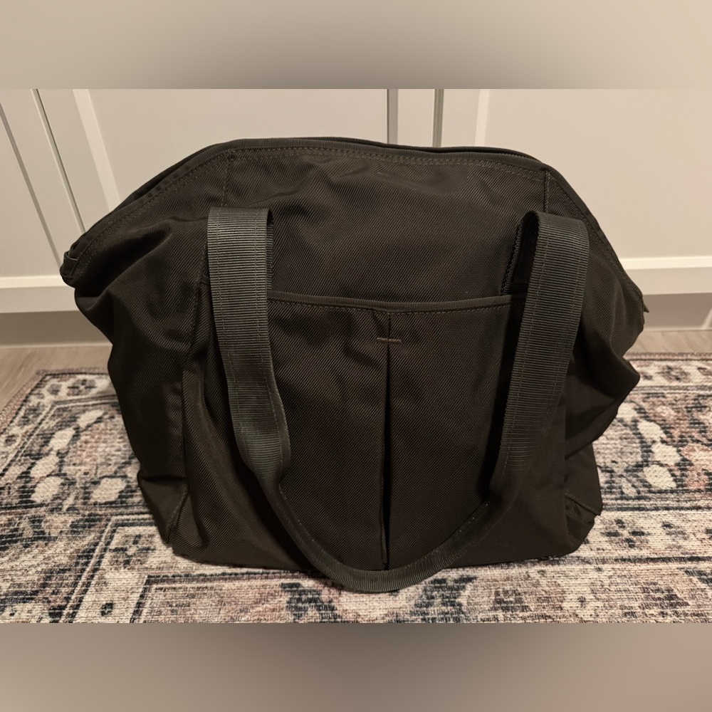 Lululemon Free To Be Bag - Dark Olive - Picture 6 of 7